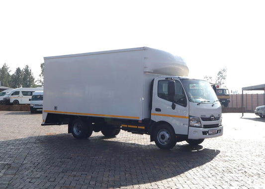 2021 Hino 300 Series 815 LWB (AK3) VOLUME BODY AUTO
