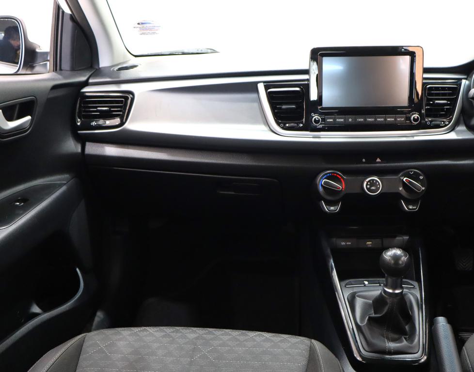 2022 Kia Rio hatch 1.2 LS