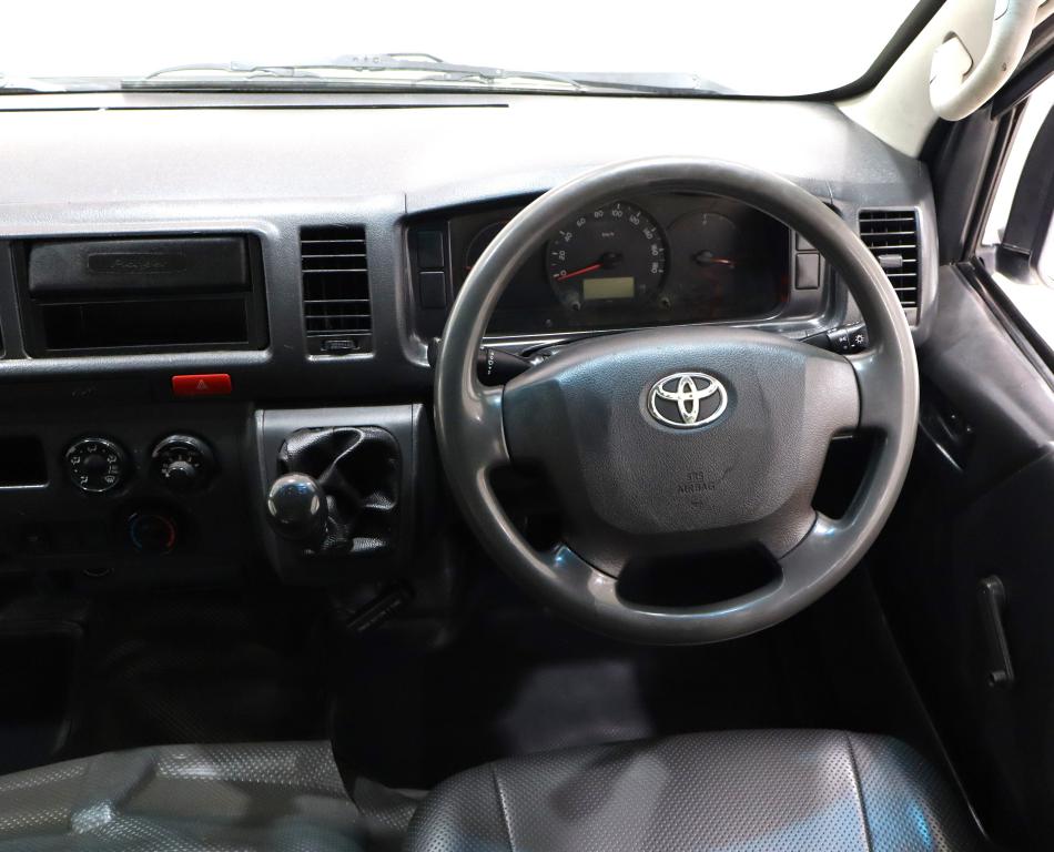 2023  Toyota Quantum 2.5D-4D Sesfikile