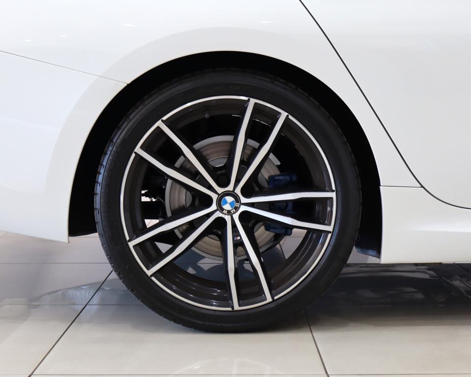 2021 BMW 3 Series 320i M Sport