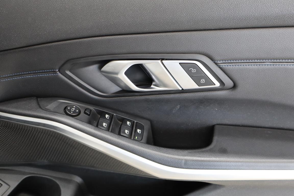 2021 BMW 3 Series 320i M Sport