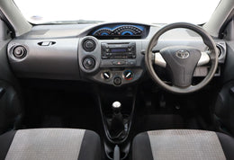 2014 Toyota Etios Hatch 1.5 Xs