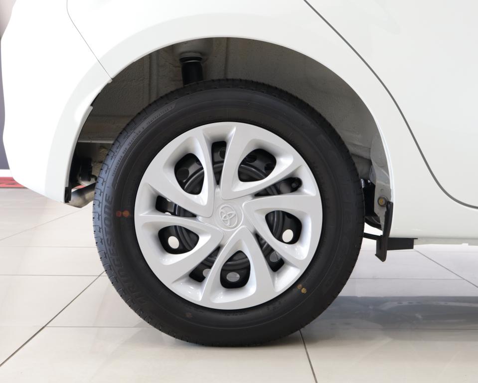 2026 Toyota Vitz 1.0