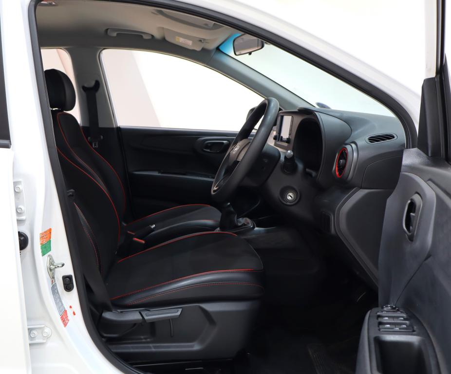 2024 Hyundai Grand i10 1.0 Motion Hatch Manual