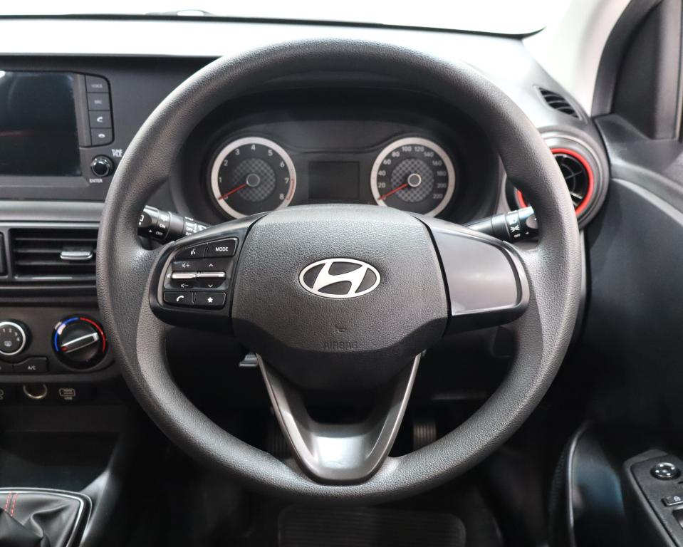 2024 Hyundai Grand i10 1.0 Motion Hatch Manual