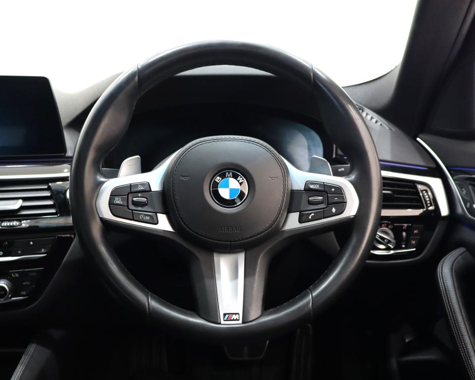 2019 BMW 5 Series 520d M Sport