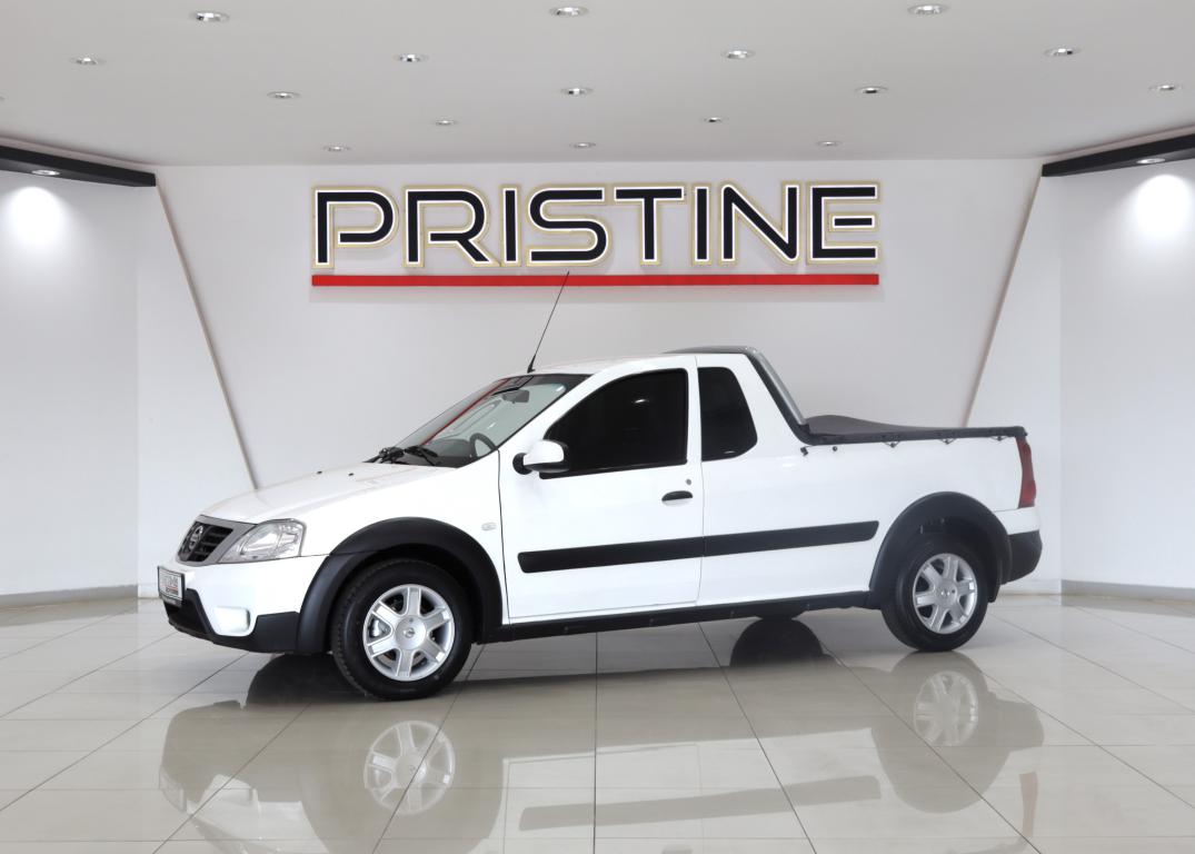 2015 Nissan NP200 1.5dCi Safety Pack