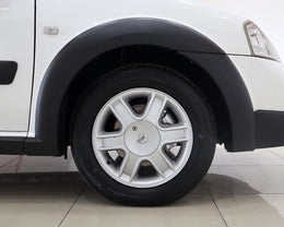 2015 Nissan NP200 1.5dCi Safety Pack