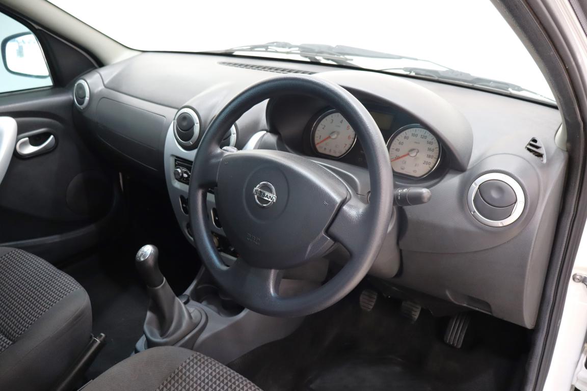 2015 Nissan NP200 1.5dCi Safety Pack