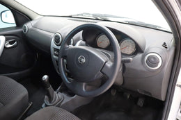 2015 Nissan NP200 1.5dCi Safety Pack