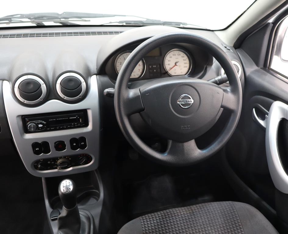 2015 Nissan NP200 1.5dCi Safety Pack