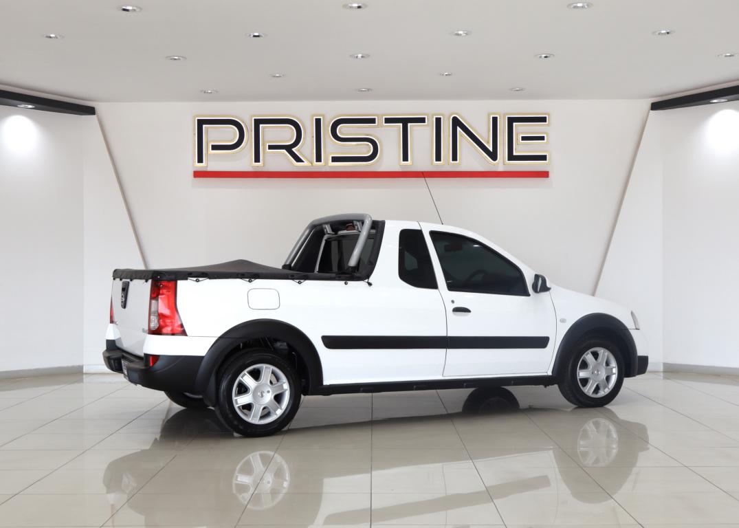 2015 Nissan NP200 1.5dCi Safety Pack