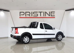 2015 Nissan NP200 1.5dCi Safety Pack