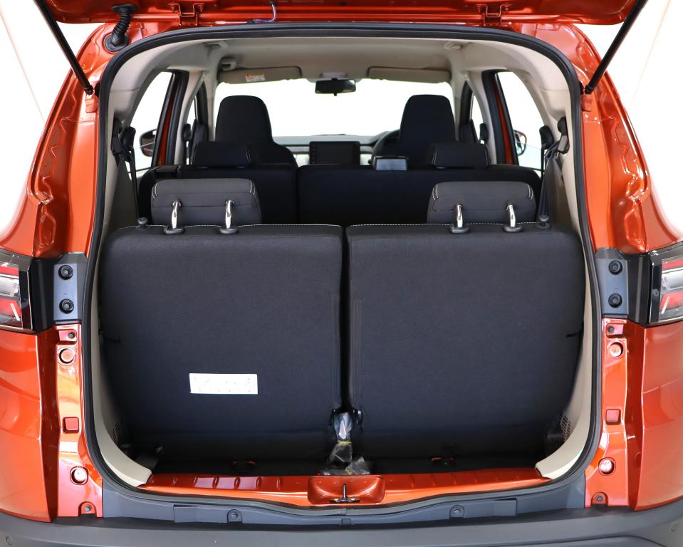 2026 Renault Triber 1.0 Techno