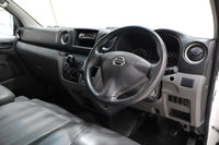 2019 Nissan NV350 Impendulo 2.5i 16-seater