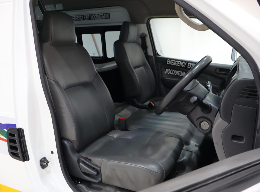 2019 Nissan NV350 Impendulo 2.5i 16-seater