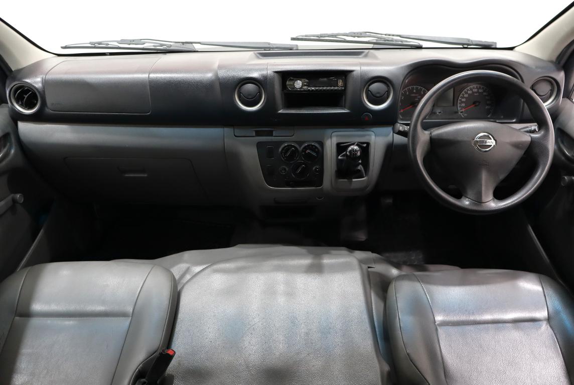 2019 Nissan NV350 Impendulo 2.5i 16-seater