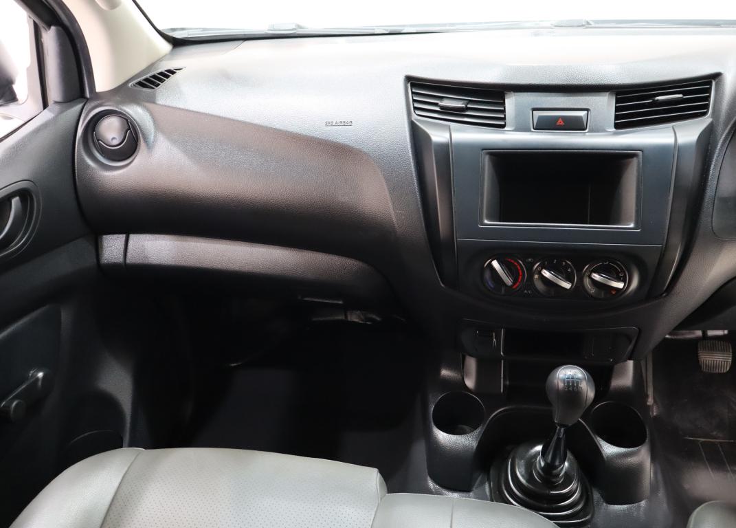 2024 Nissan Navara 2.5 XE