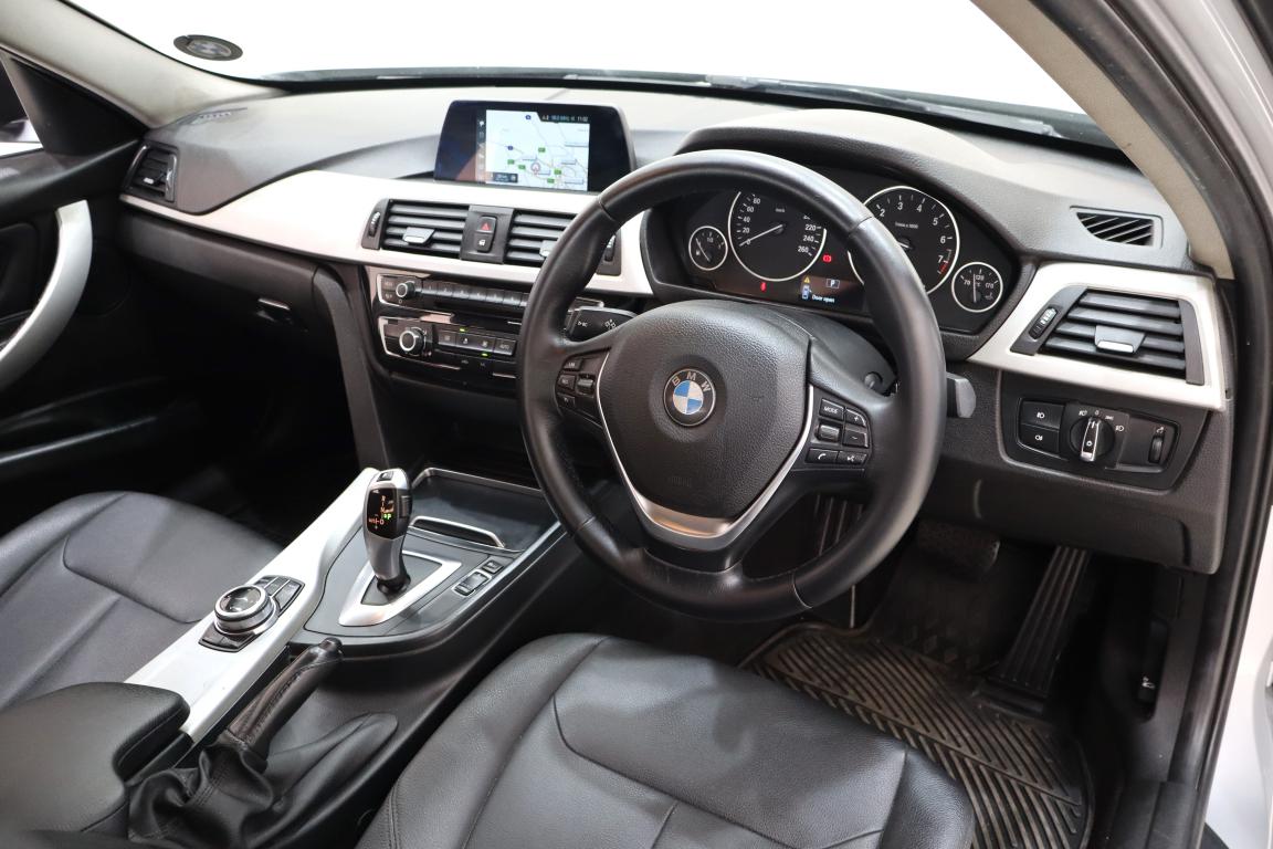2017 BMW 3 Series 318i Auto