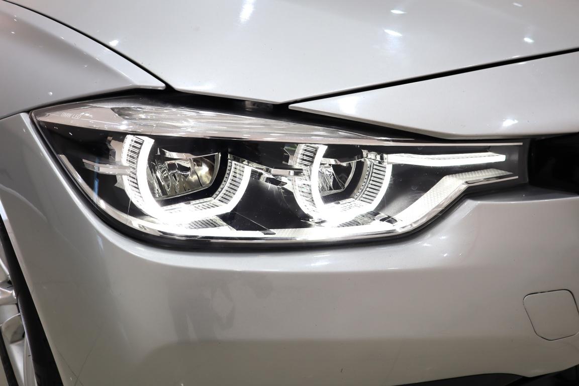 2017 BMW 3 Series 318i Auto