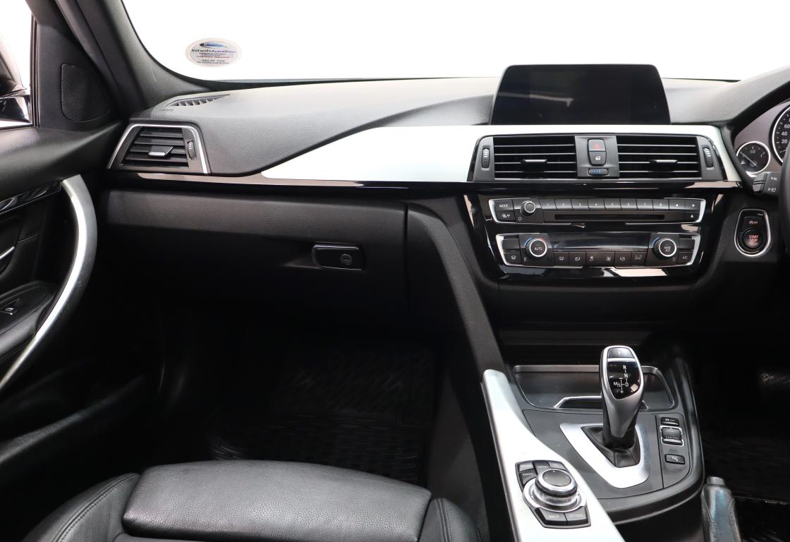 2018 BMW 3 Series 320i M Sport Auto