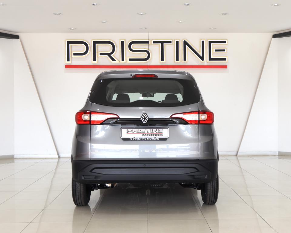 2025 Renault Triber 1.0 Evolution