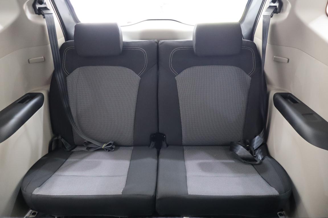 2025 Renault Triber 1.0 Evolution