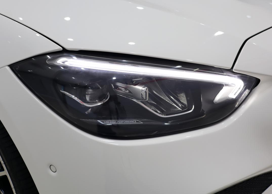 2024 Mercedes-Benz C-Class C220d Avantgarde