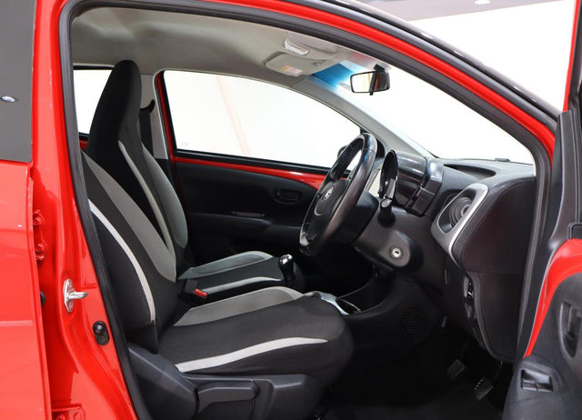 2016 Toyota Aygo 1.0 X-Play