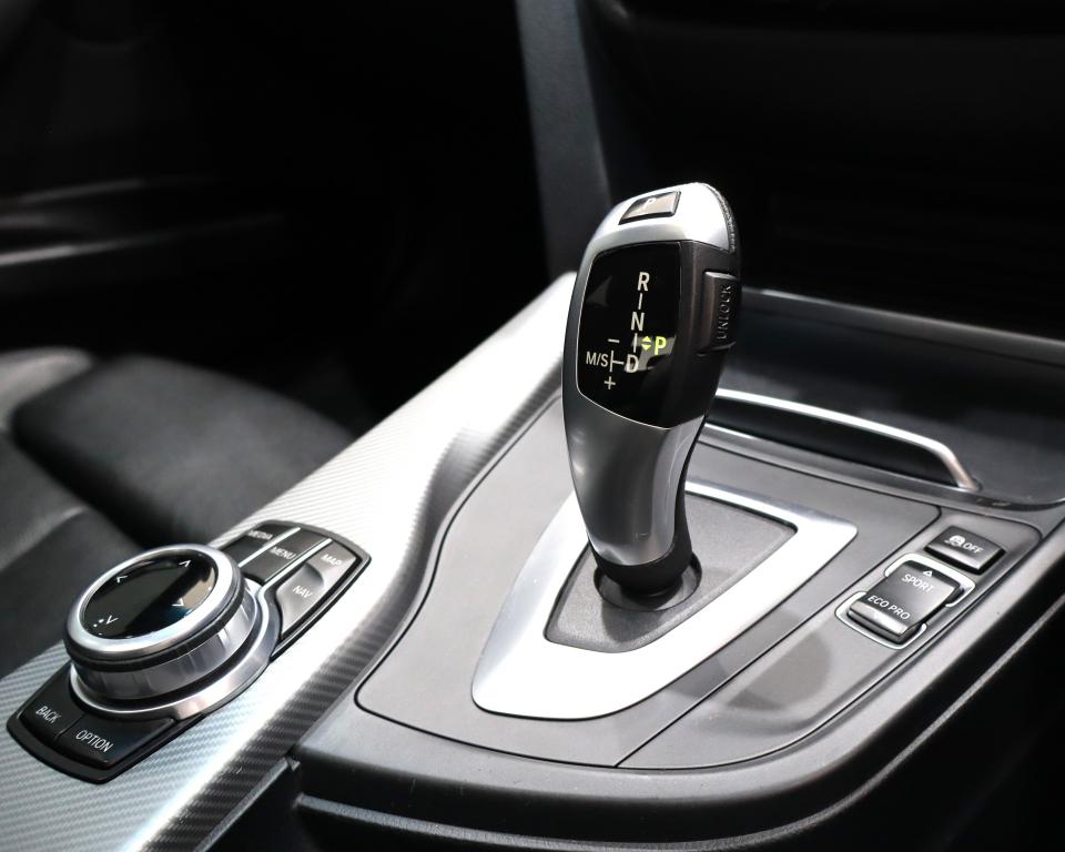 2018 BMW 3 Series 318i M Sport auto