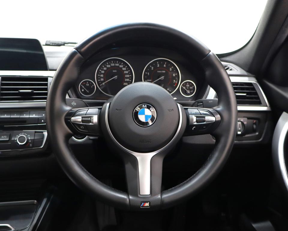2018 BMW 3 Series 318i M Sport auto