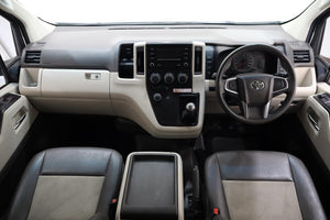 2019 Toyota Quantum 2.8 SLWB Bus 14-Seater GL