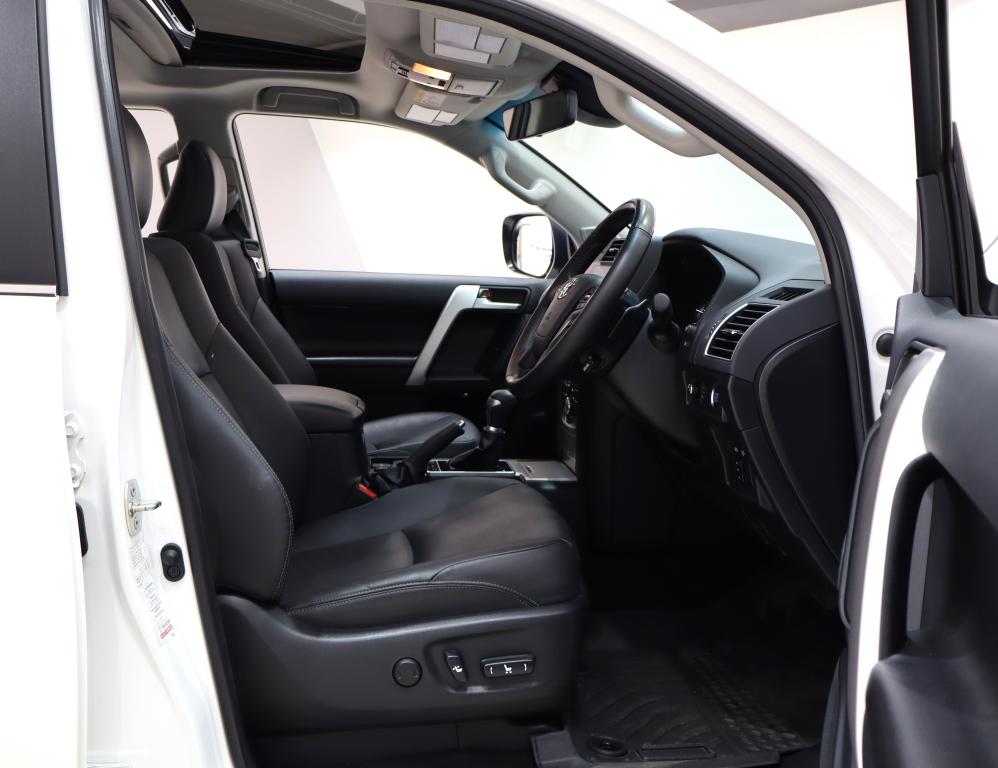 2023 Toyota Land Cruiser Prado 2.8GD VX-L