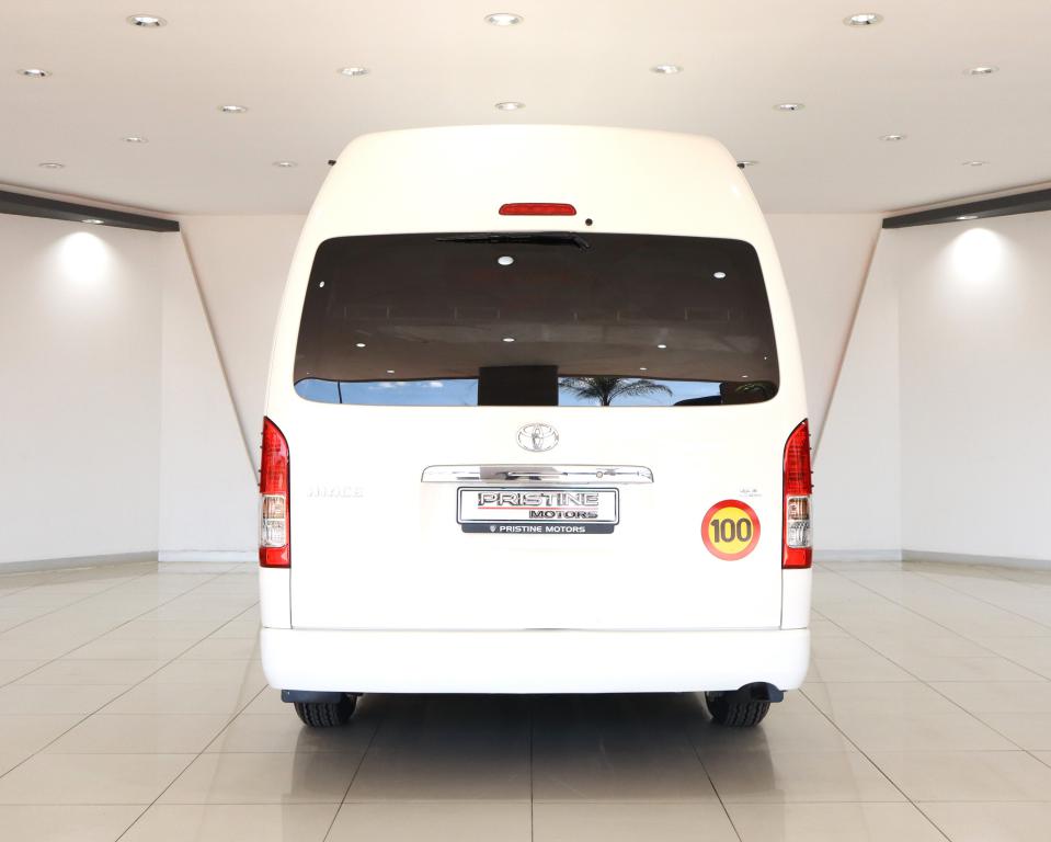 2024 Toyota Quantum 2.5D-4D GL 14-Seater Bus