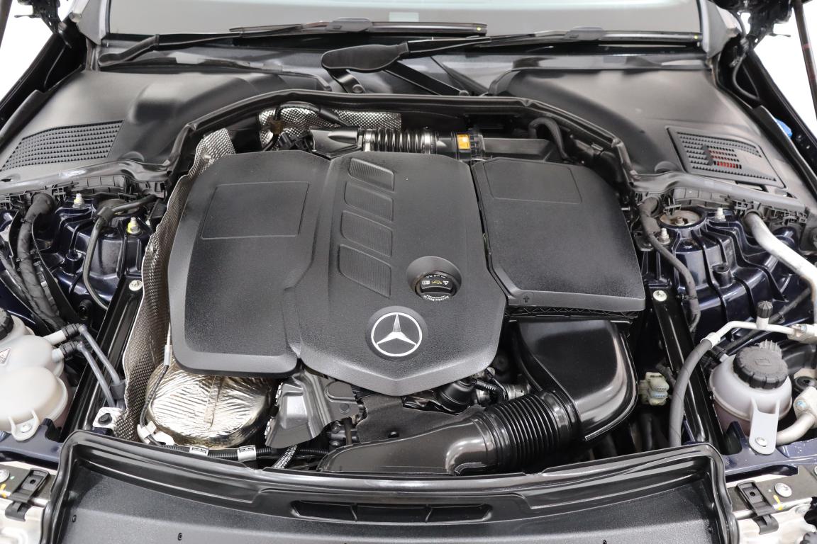 2022 Mercedes-Benz C-Class C220d Avantgarde