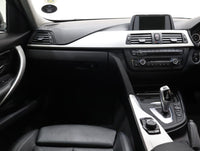 2012 BMW 3 Series 320i auto