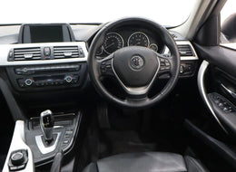 2012 BMW 3 Series 320i auto