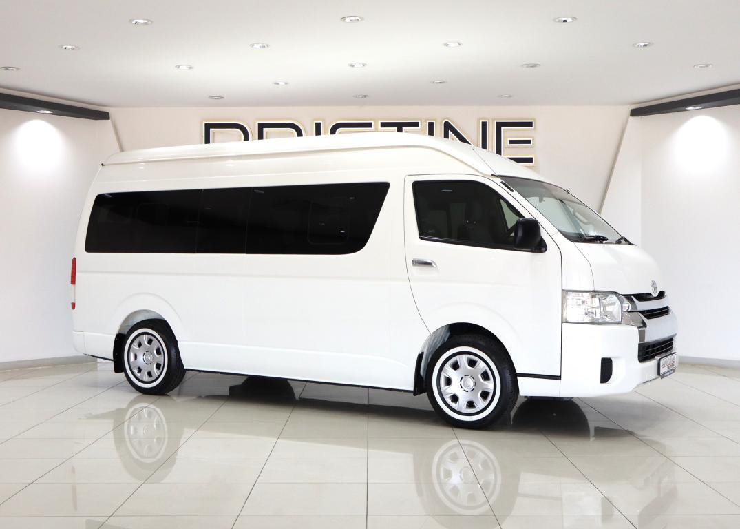 2022 Toyota Quantum 2.5D-4D GL 14-Seater Bus