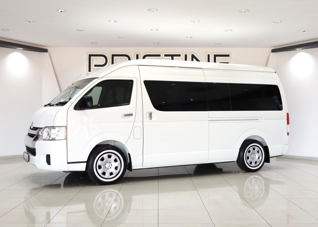2022 Toyota Quantum 2.5D-4D GL 14-Seater Bus