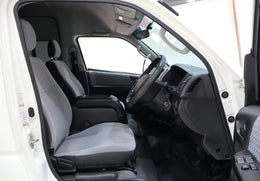2022 Toyota Quantum 2.5D-4D GL 14-Seater Bus