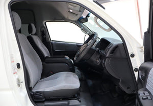 2022 Toyota Quantum 2.5D-4D GL 14-Seater Bus