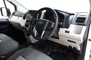 2021 Toyota Quantum 2.8 LWB Crew Cab