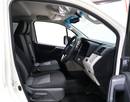 2021 Toyota Quantum 2.8 LWB Crew Cab