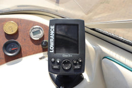 2000 Classice Powered 225 HP Boat And Trailer