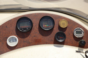 2000 Classice Powered 225 HP Boat And Trailer