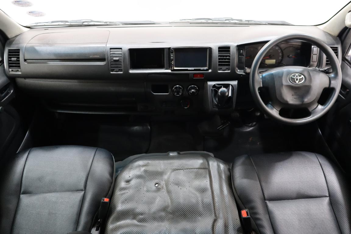 2024 Toyota Quantum 2.5D-4D Sesfikile