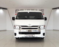 2013 Toyota Quantum 2.7 GL 10-seater bus
