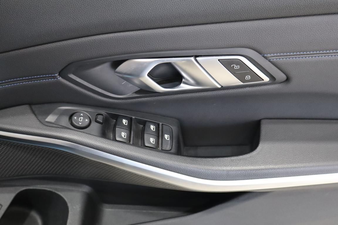 2021 BMW 3 Series 320d M Sport