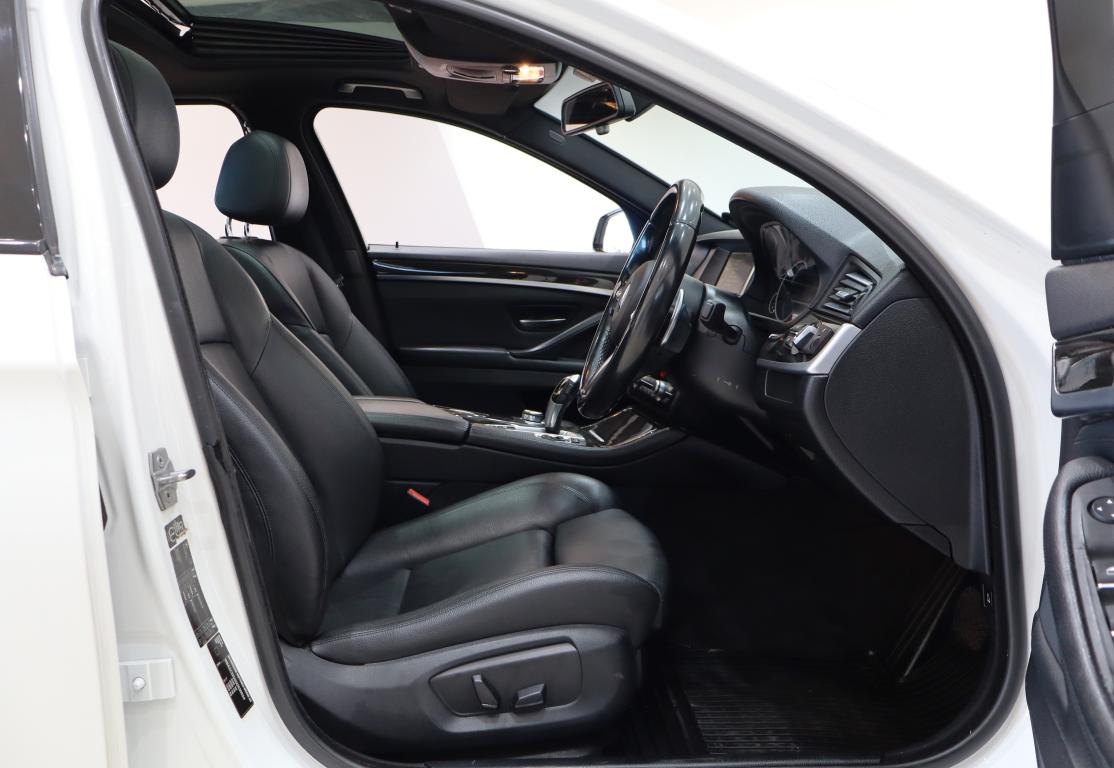 2014 BMW 5 Series 520d M Sport