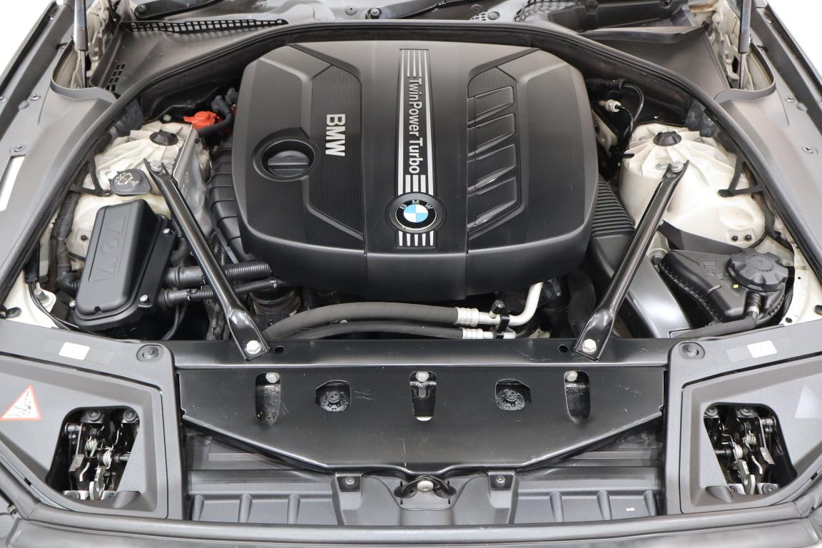 2014 BMW 5 Series 520d M Sport